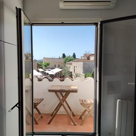 Apartment Loft A Sant Marti d'Empuries